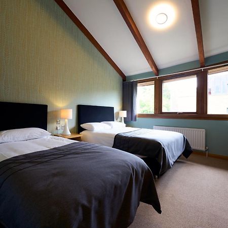 Hinxton Hall Hotel And Conference Centre Exterior foto