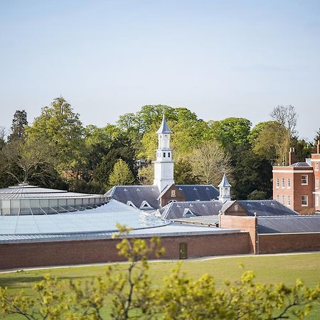 Hinxton Hall Hotel And Conference Centre Exterior foto