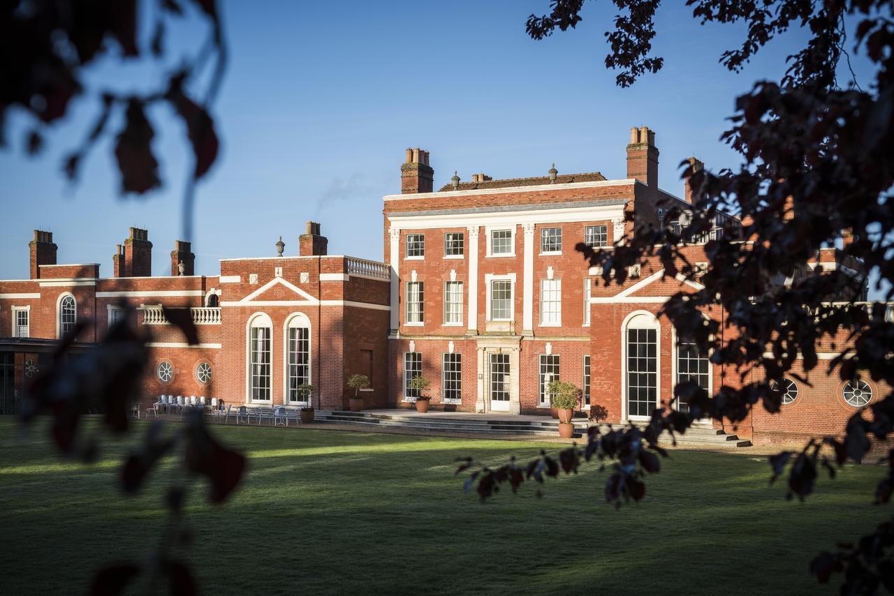 Hinxton Hall Hotel And Conference Centre Exterior foto